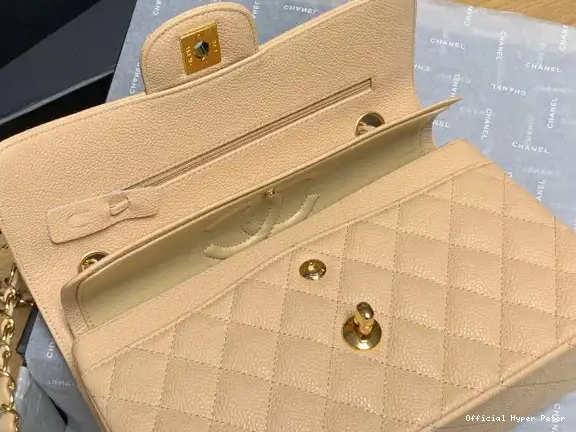 Hyper Peter CHANEL FLAP 23CM BAG 0701